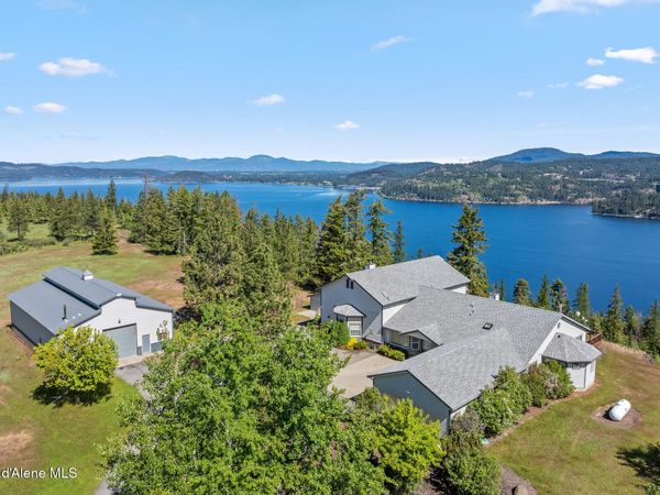 5522 E Aripa Rd , Harrison, ID 83833