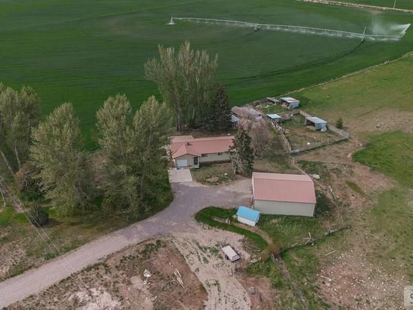 195 N Bassett Road, ROBERTS, ID 83444