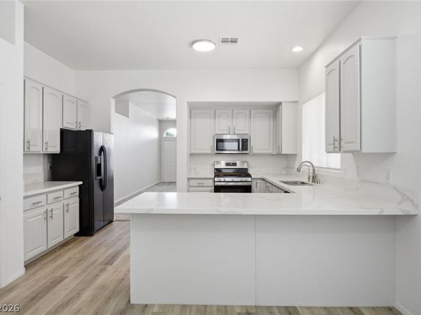 193 Oella Ridge Court , Henderson, NV 89012