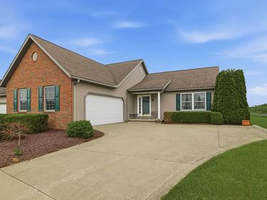 1668 Nantucket Dr, Mansfield, OH 44904