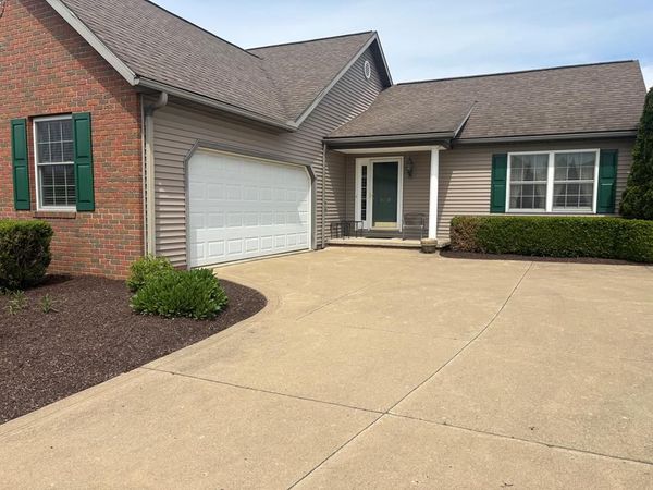 1668 Nantucket Dr, Mansfield, OH 44904