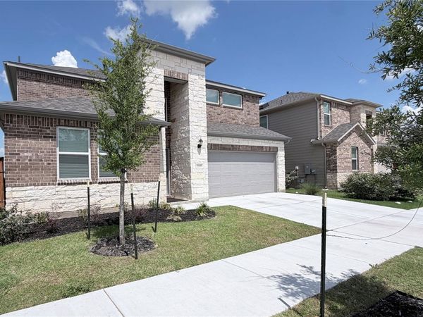 2001 Wynn RD, Hutto, TX 78634