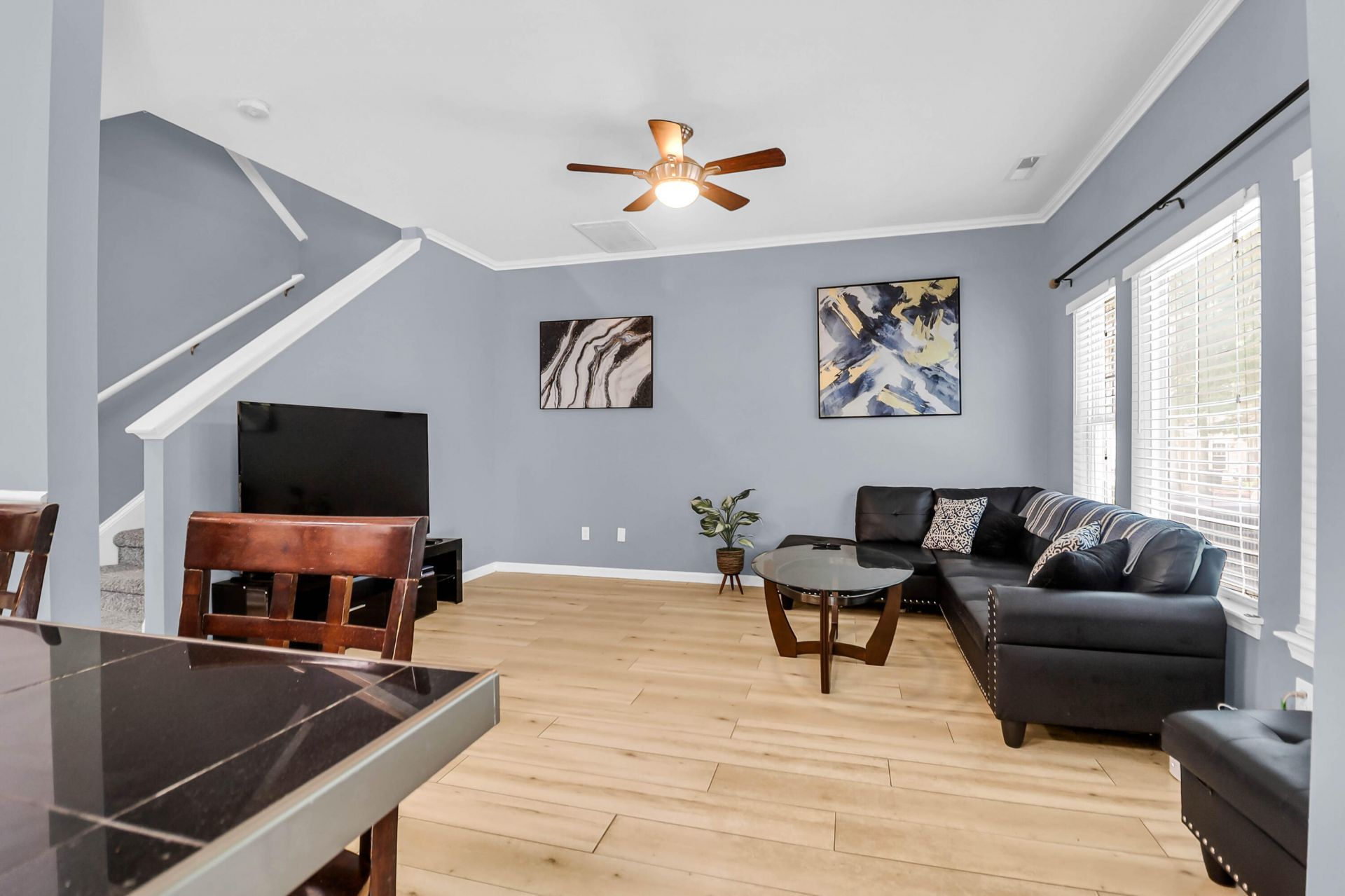 165 Grand Oaks Drive Photo 9
