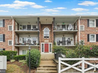 12717 GORDON BOULEVARD, Unit 120, WOODBRIDGE, VA 22192