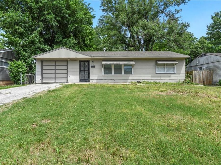 Property Image 1