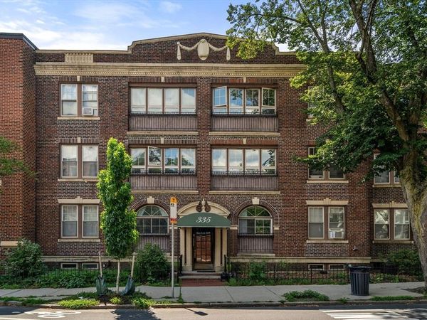 335 South Huntington Ave, Unit 12, Boston, MA 02130