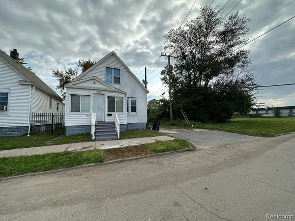334 Cavalry Street, Detroit, MI 48209