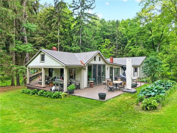 5920 State Rd , Gibsonia, PA 15044