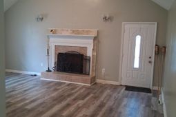367 Emerald Street photo 4