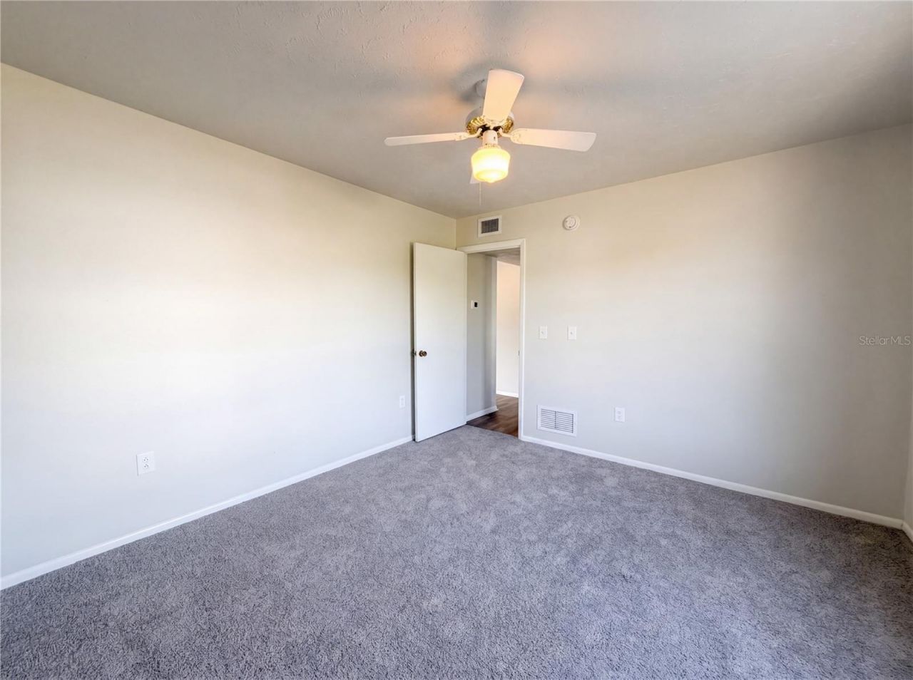 516 42nd Street Court W, Palmetto, FL 34221 Photo