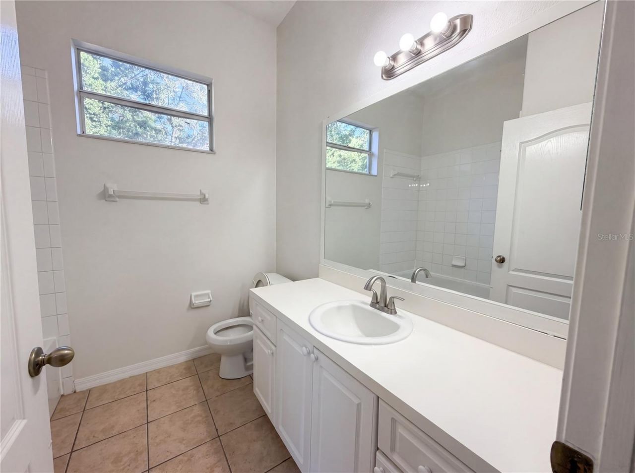 203 Taylor Bay Lane, Brandon, FL 33510 Photo