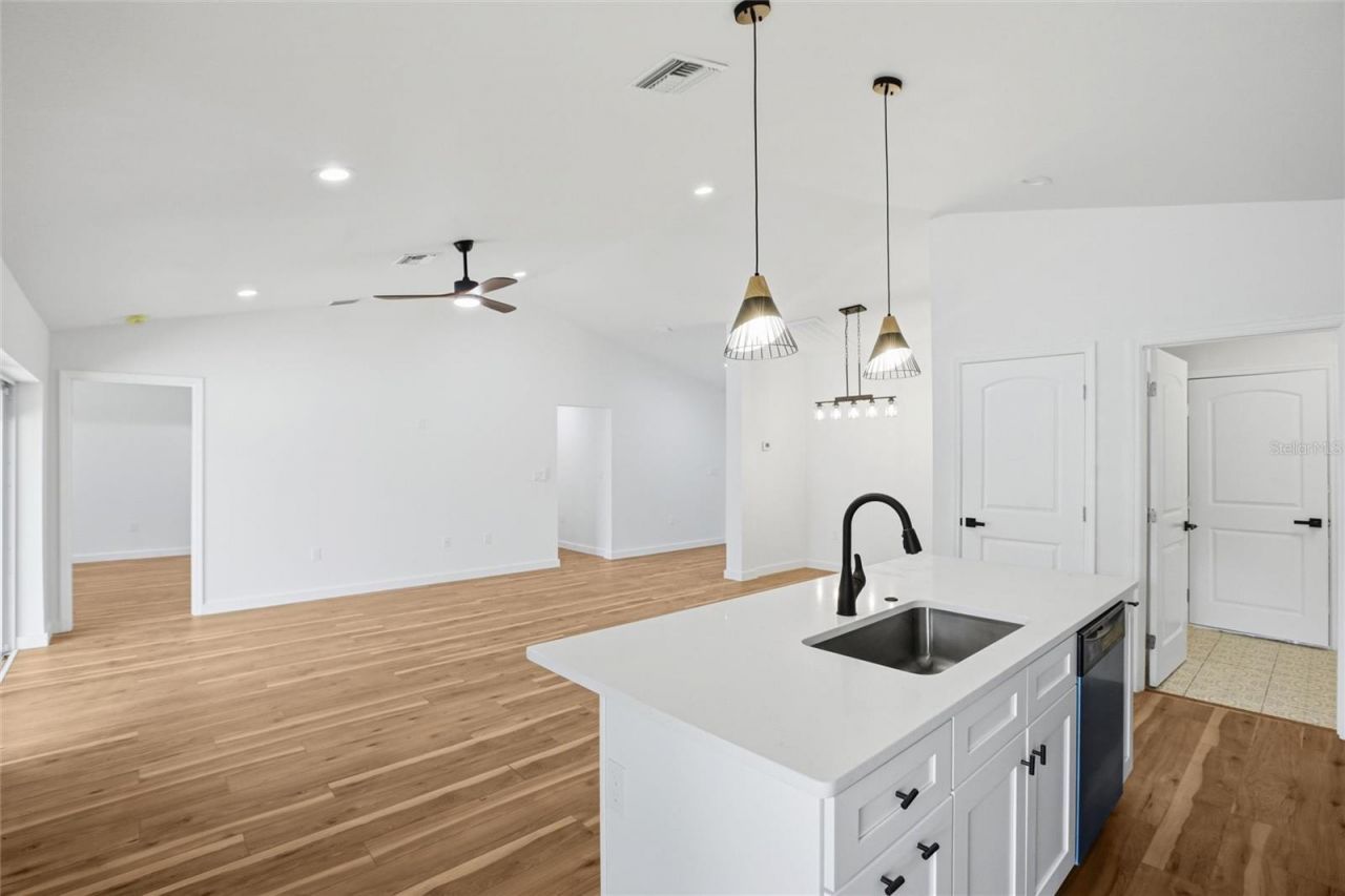 2031 W Myakka Road, Avon Park, FL 33825 Photo