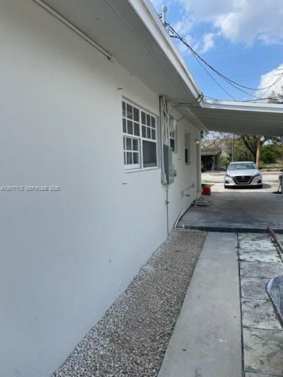 Please Call For Address, Fort Lauderdale, FL 33311 Photo