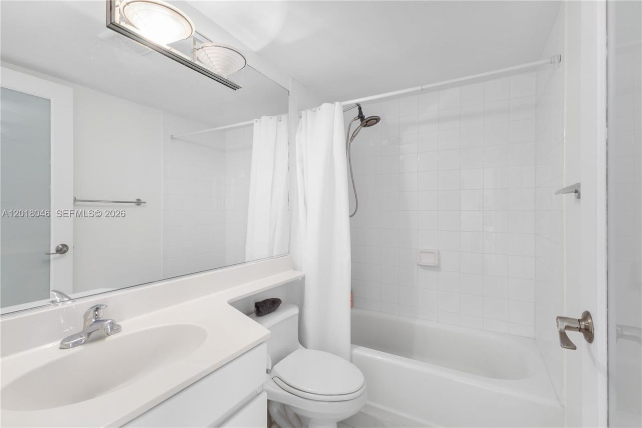1800 Sunset Harbour Dr, Unit 1601, Miami Beach, FL 33139 Photo