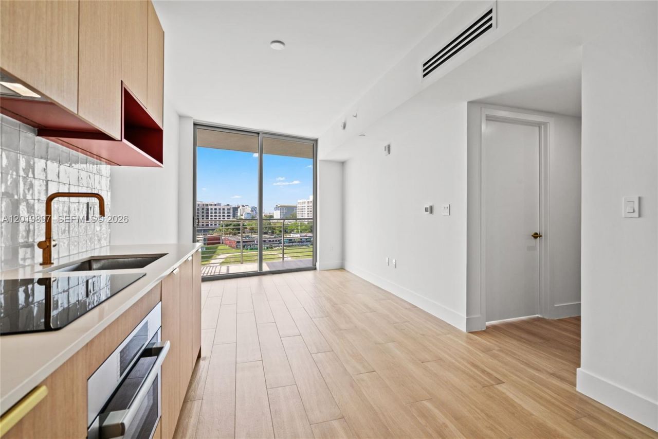 90 NE 32nd St , Unit 627, Miami, FL 33137 Photo