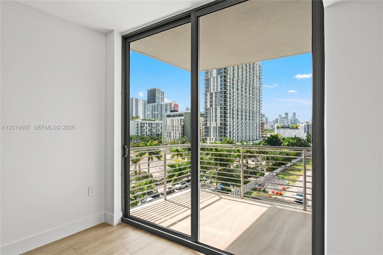 90 NE 32nd St , Unit 627, Miami, FL 33137 Photo