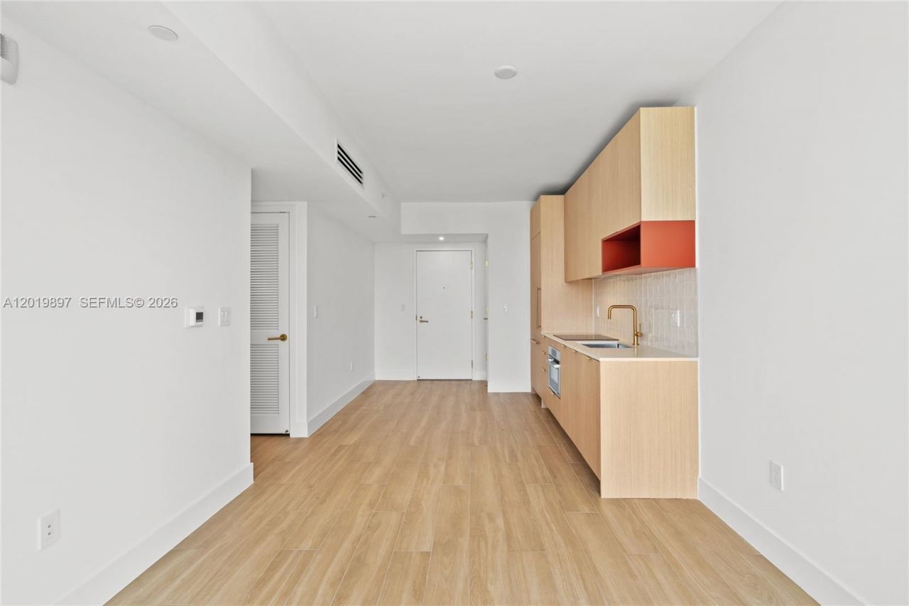 90 NE 32nd St , Unit 627, Miami, FL 33137 Photo
