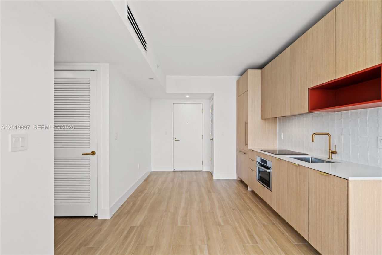 90 NE 32nd St , Unit 627, Miami, FL 33137 Photo