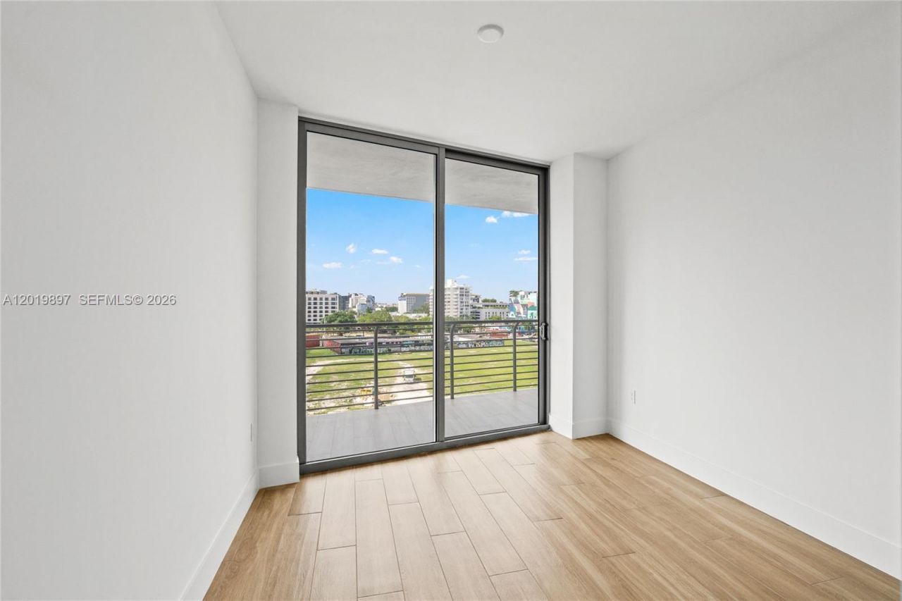 90 NE 32nd St , Unit 627, Miami, FL 33137 Photo