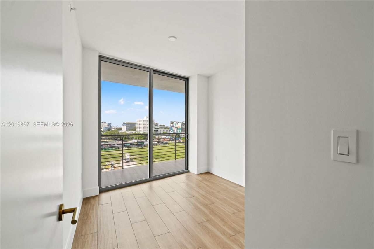 90 NE 32nd St , Unit 627, Miami, FL 33137 Photo