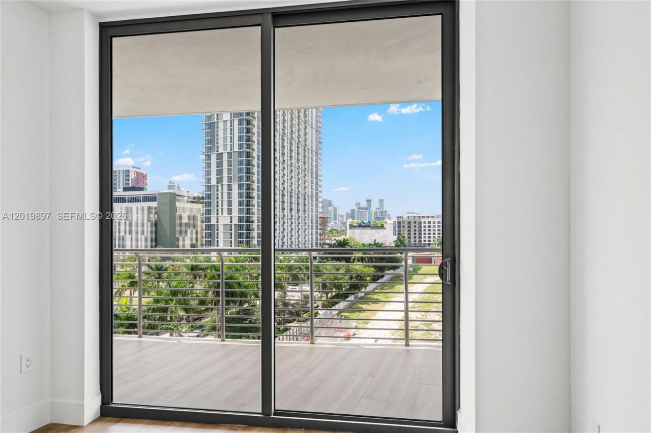 90 NE 32nd St , Unit 627, Miami, FL 33137 Photo