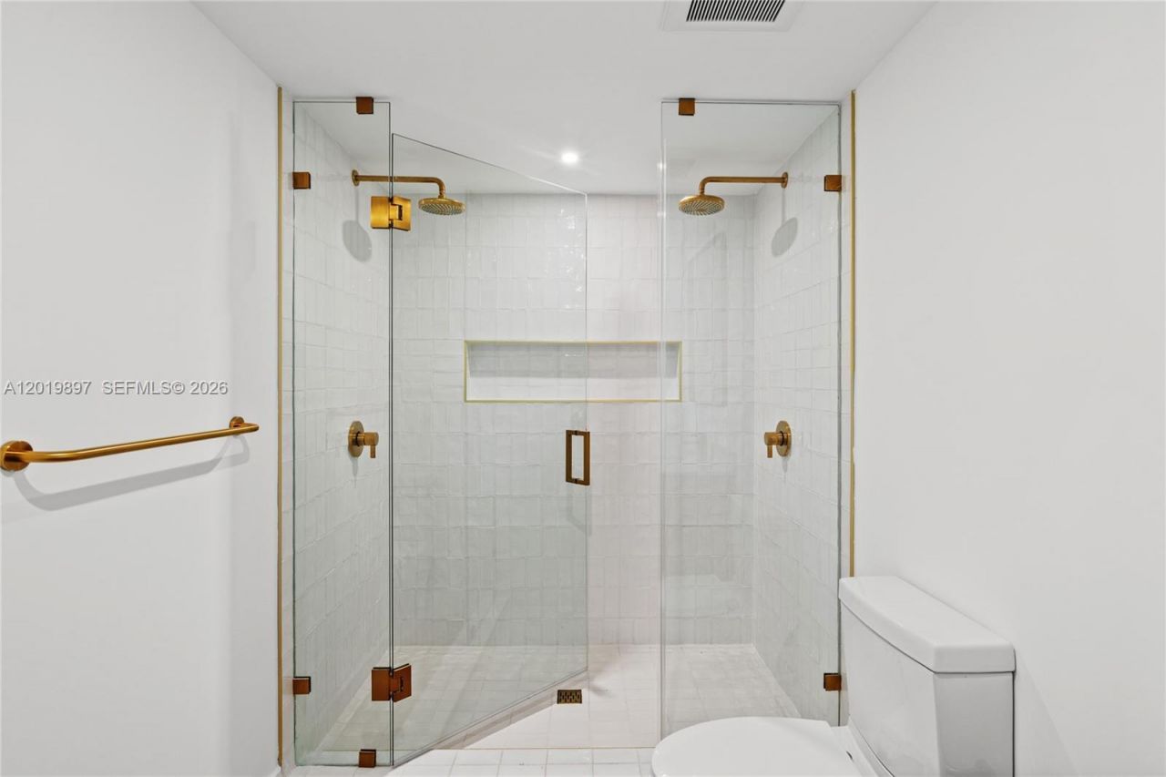 90 NE 32nd St , Unit 627, Miami, FL 33137 Photo