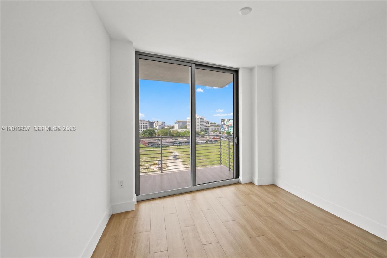 90 NE 32nd St , Unit 627, Miami, FL 33137 Photo