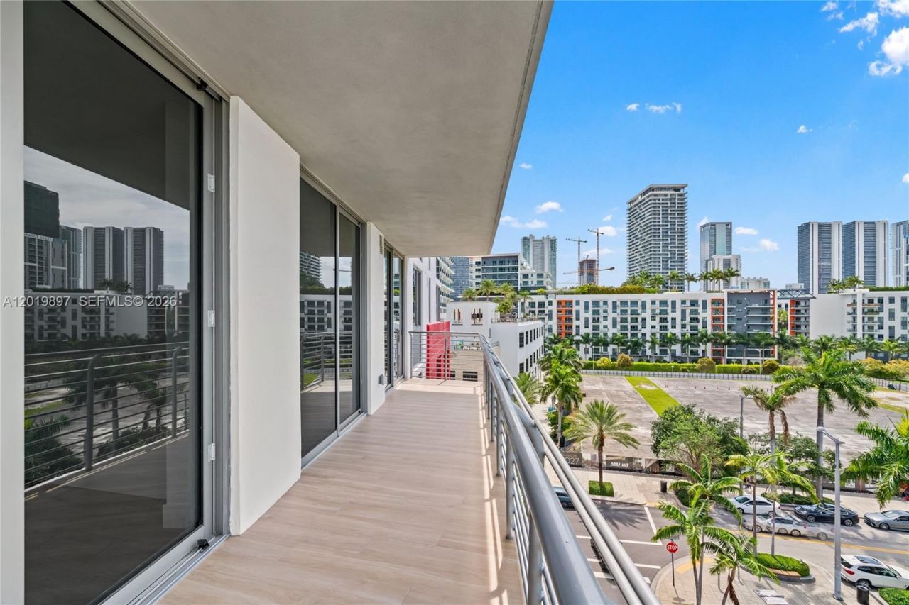 90 NE 32nd St , Unit 627, Miami, FL 33137 Photo