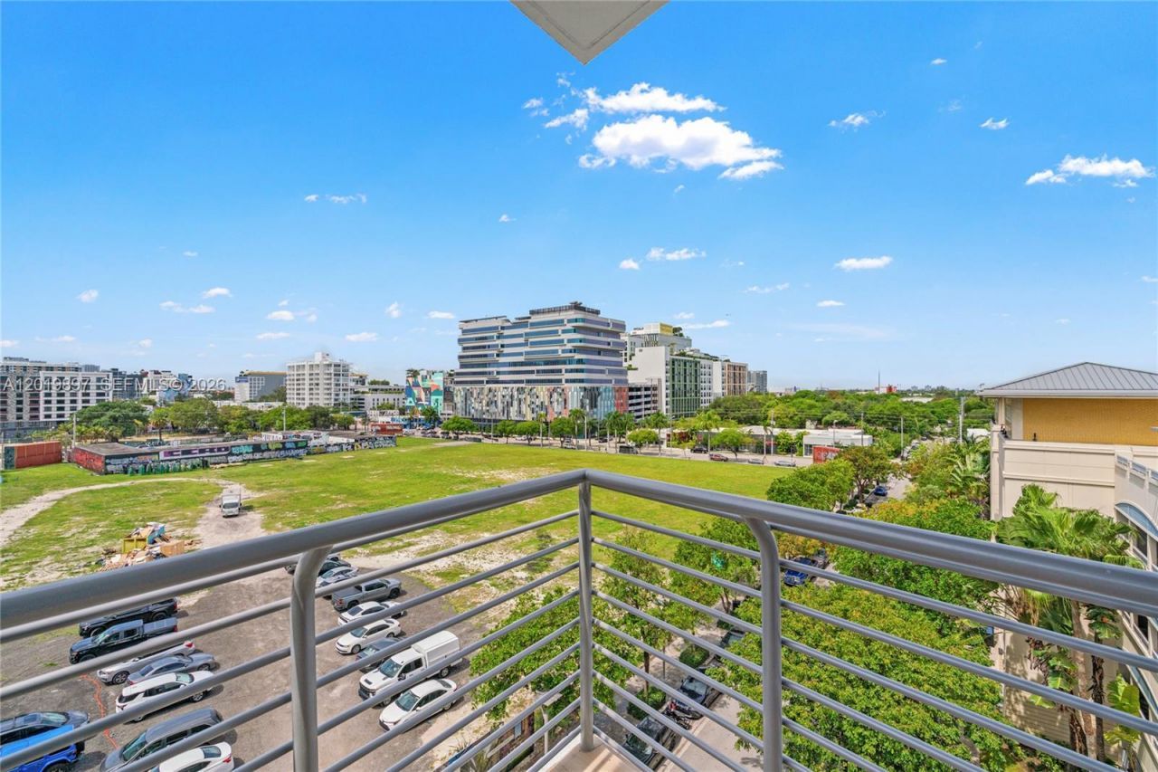 90 NE 32nd St , Unit 627, Miami, FL 33137 Photo