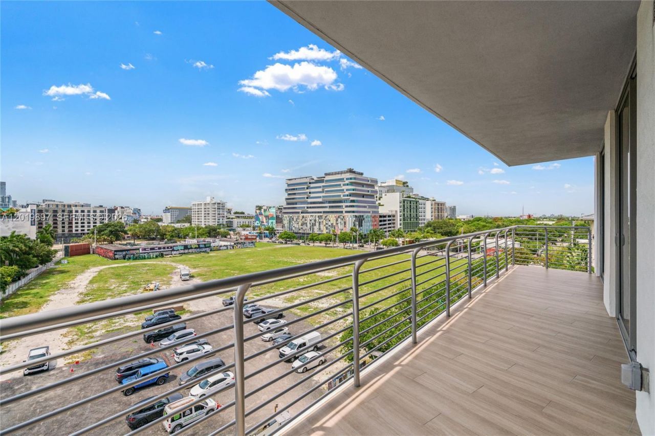 90 NE 32nd St , Unit 627, Miami, FL 33137 Photo