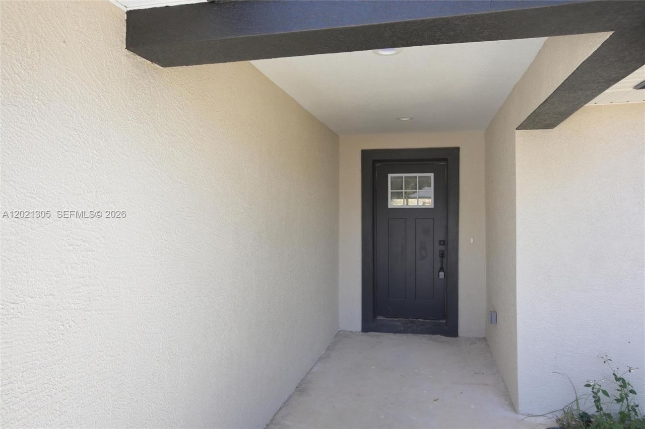 2031 W Myakka Road, Avon Park, FL 33825 Photo