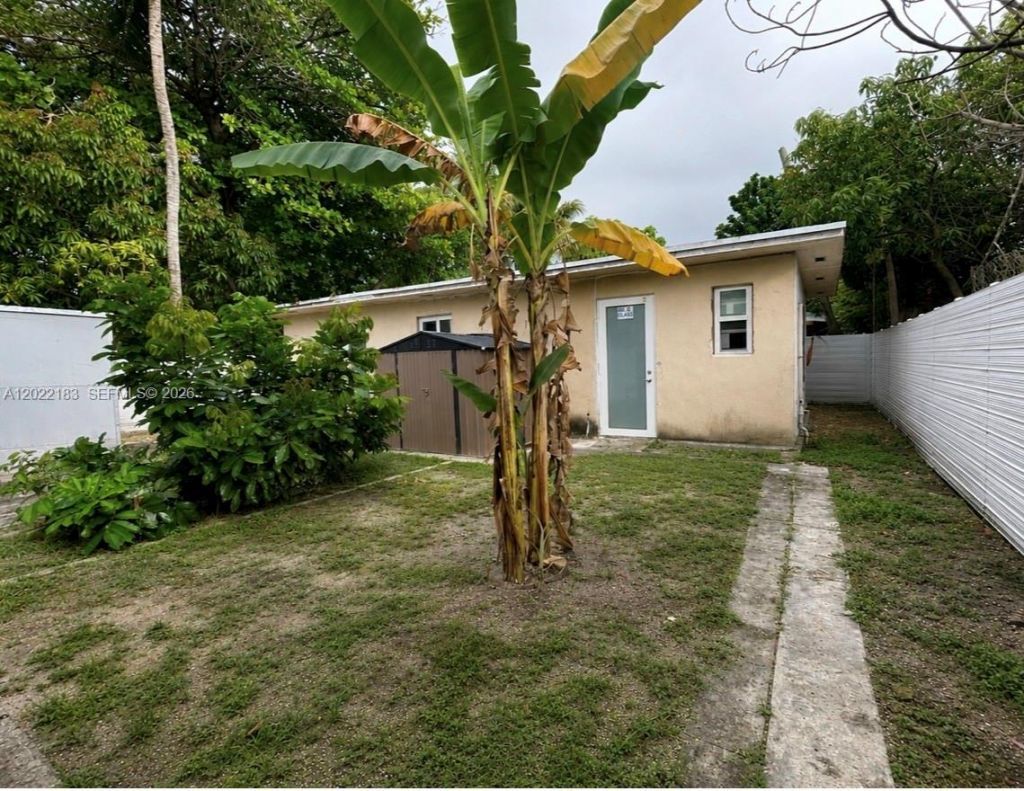 160 NW 45th St, Miami, FL 33127 Photo