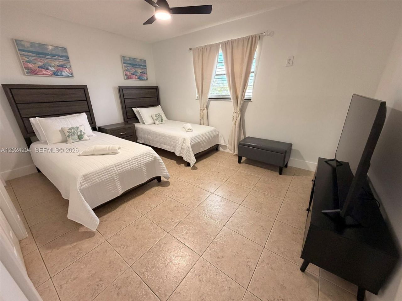 1896 SW 41st Ave , Fort Lauderdale, FL 33317 Photo