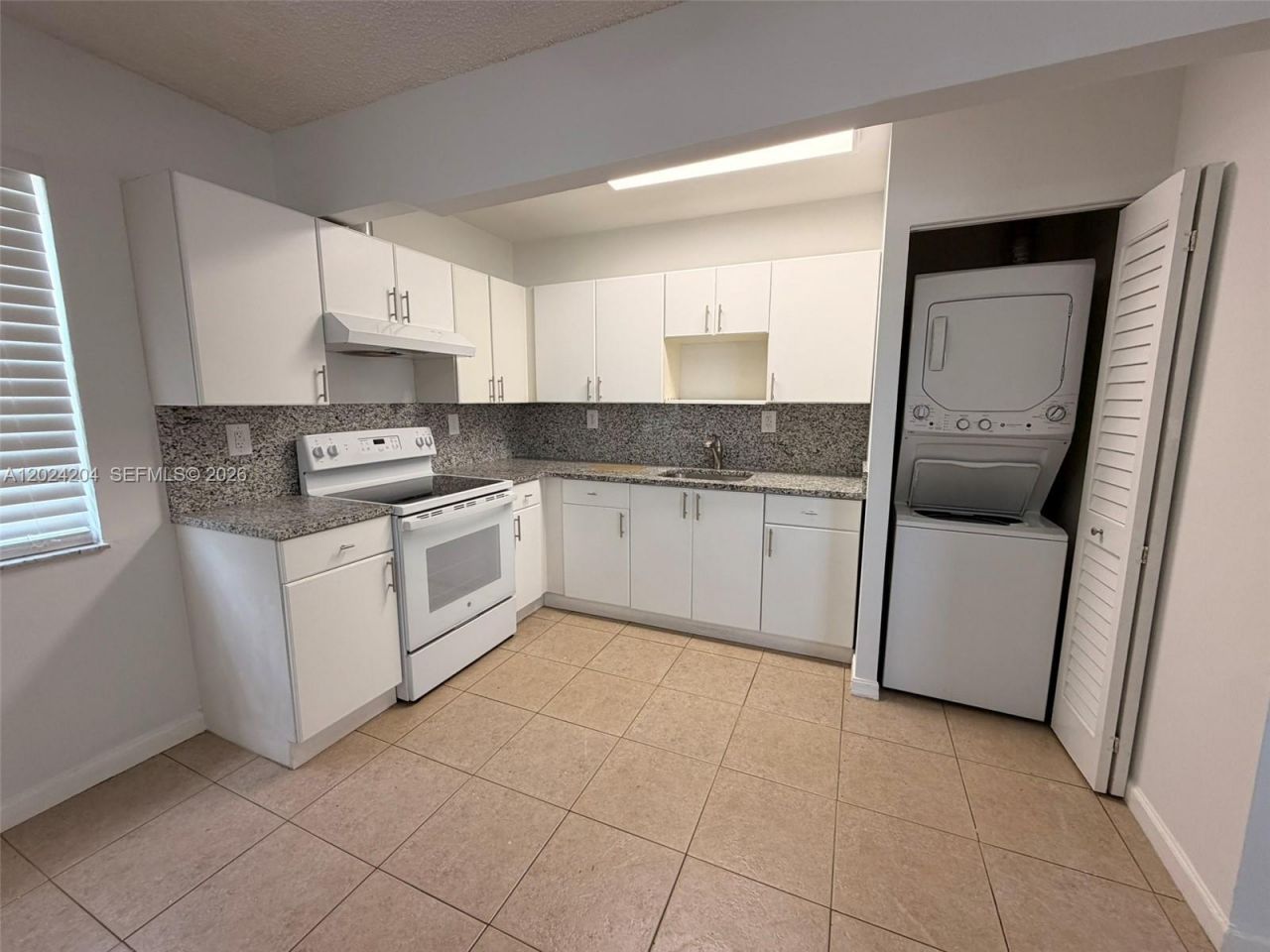 1896 SW 41st Ave , Fort Lauderdale, FL 33317 Photo