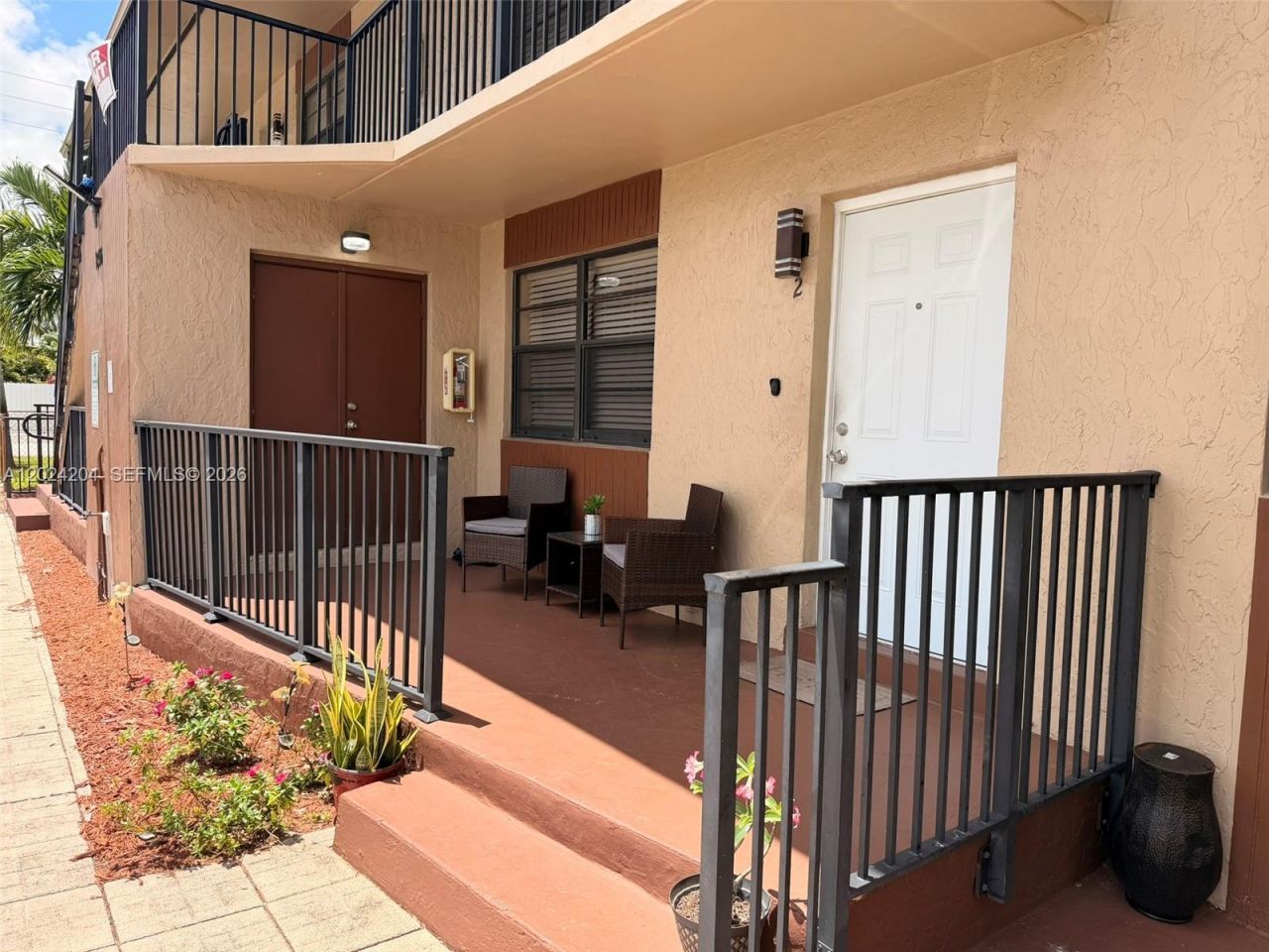 1896 SW 41st Ave , Fort Lauderdale, FL 33317 Photo