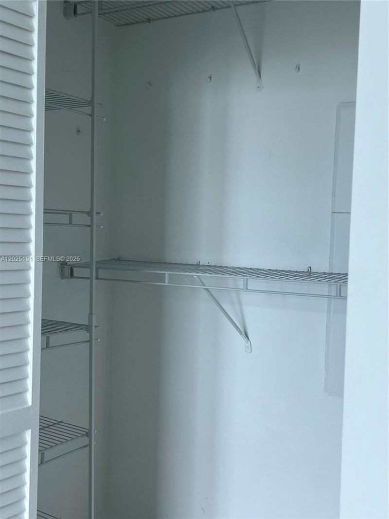 951 Brickell Ave, Unit 1209, Miami, FL 33131 Photo