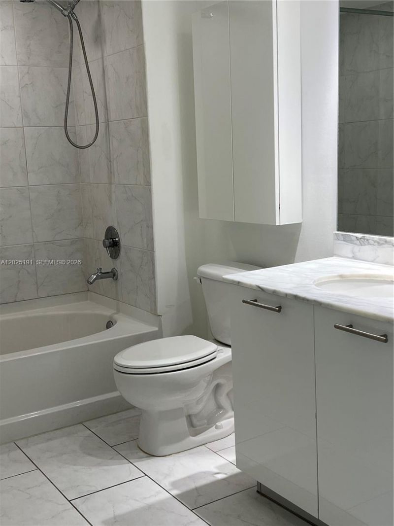 951 Brickell Ave, Unit 1209, Miami, FL 33131 Photo
