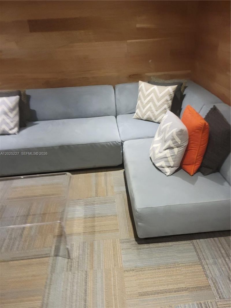 951 Brickell Av , Unit 3401, Miami, FL 33131 Photo