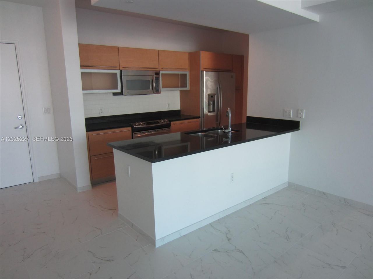951 Brickell Av , Unit 3401, Miami, FL 33131 Photo