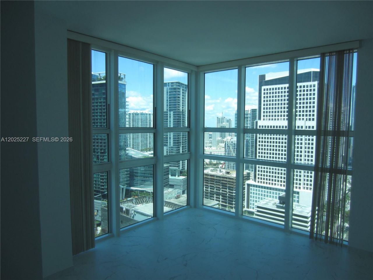 951 Brickell Av , Unit 3401, Miami, FL 33131 Photo