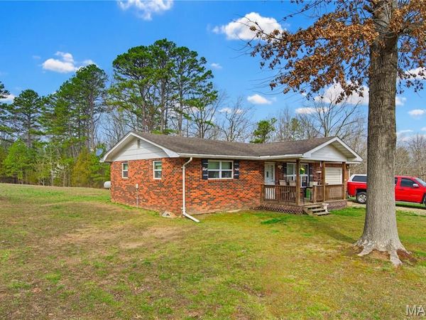 60861 Highway 21 , Ellington, MO 63638