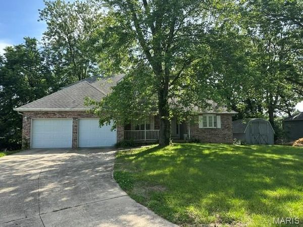 1364 Biscay Drive , Edwardsville, IL 62025