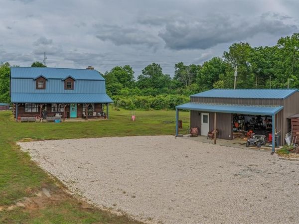 4798 County Road 4235 , De Kalb, TX 75559