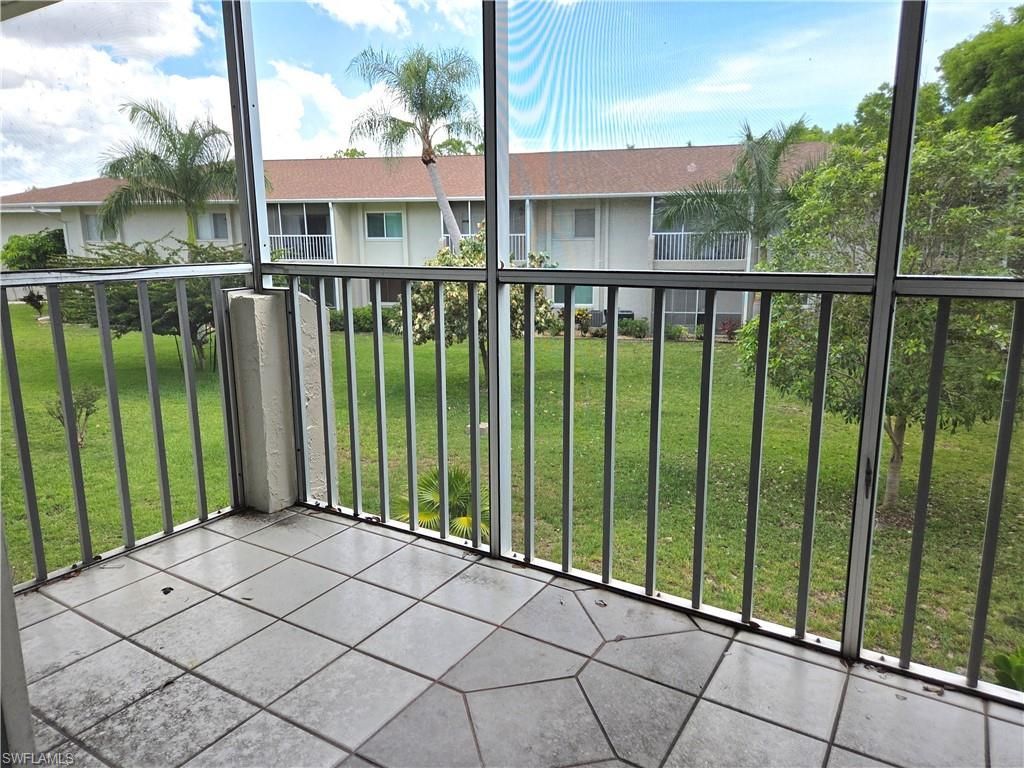 6184 Michelle Way, Unit 207, Fort Myers, FL 33919 Photo