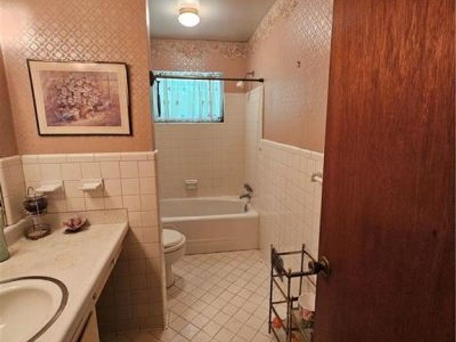 Property Image 79
