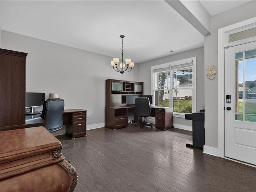 Property Image 8