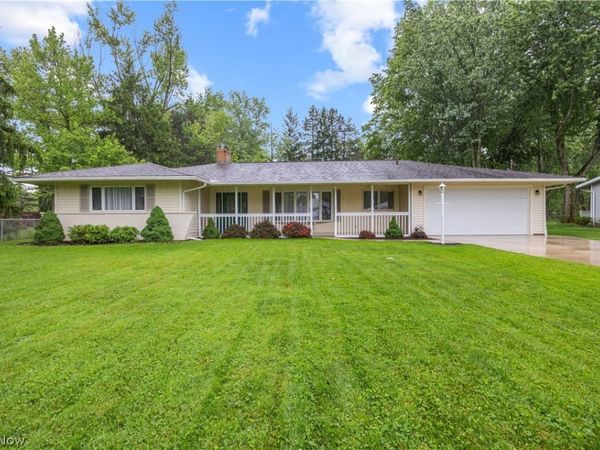 12817 Patricia Drive , North Royalton, OH 44133