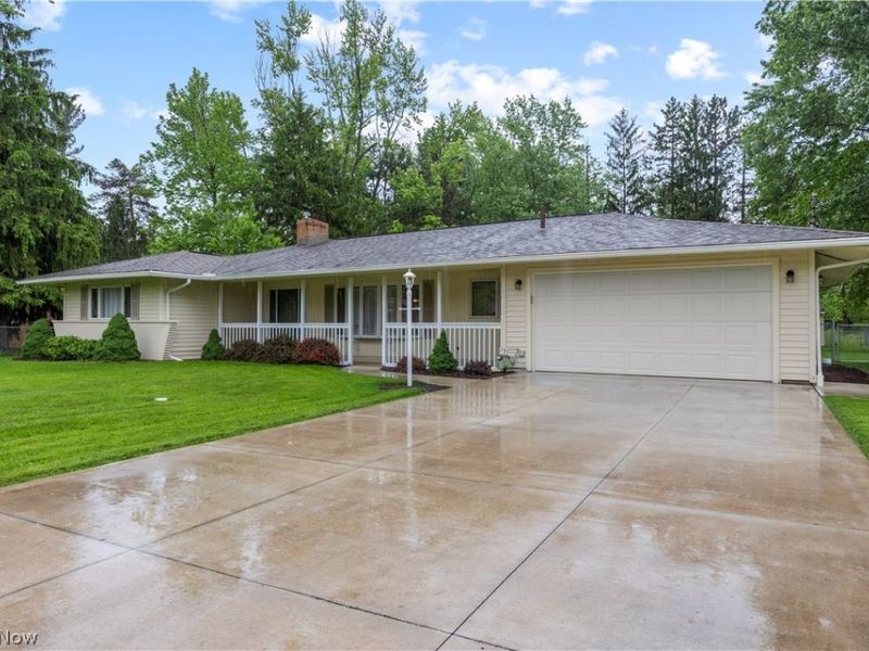 12817 Patricia Drive, North Royalton, OH 44133 Photo 3