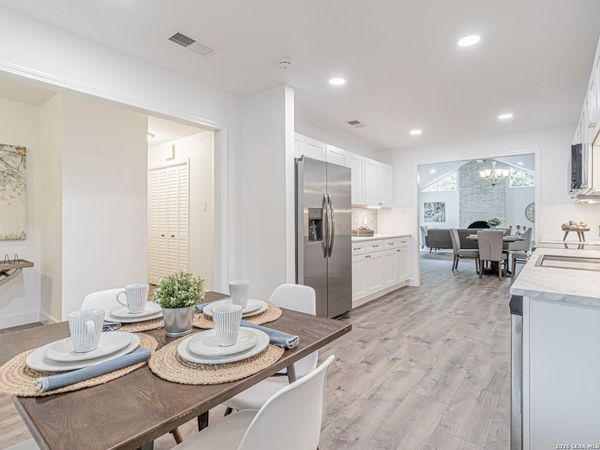 11610 WHISPER TRAIL ST, San Antonio, TX 78230