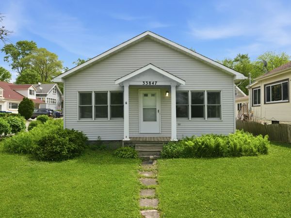 33847 N Prospect Drive , Grayslake, IL 60030